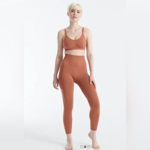 Knix leggings/tights